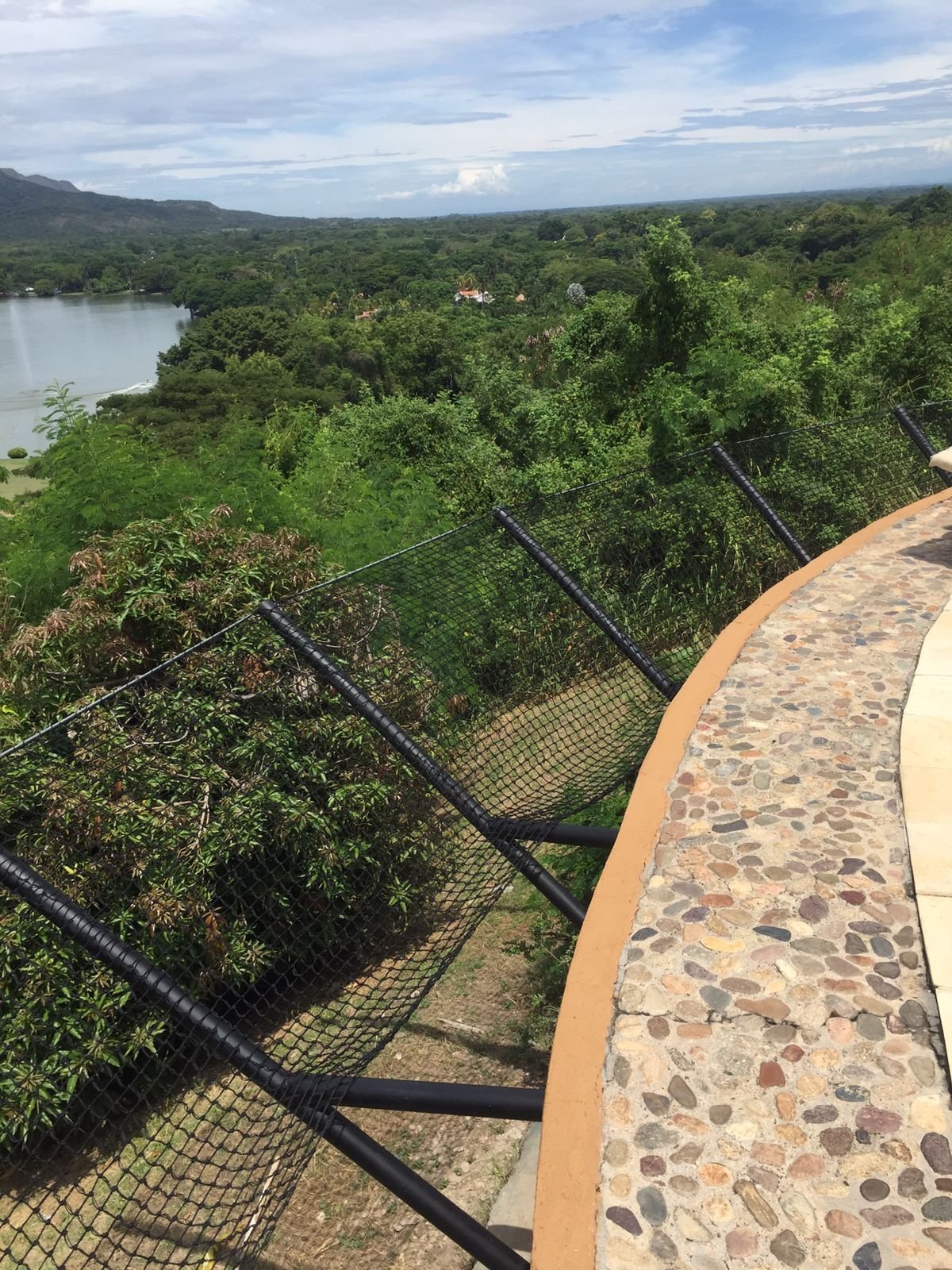 Mirador con malla
